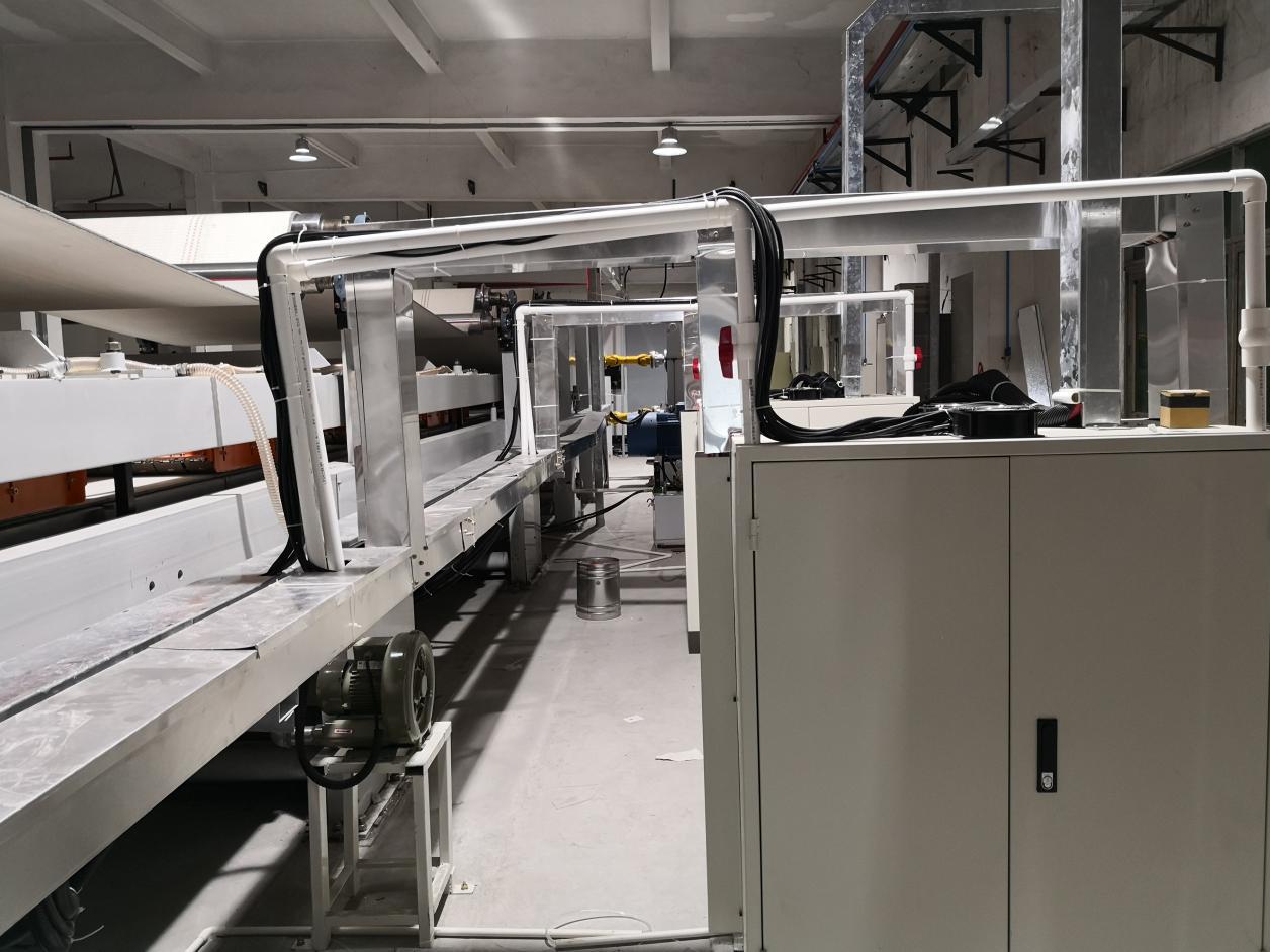 電磁加熱瓦楞生產線 電磁加熱瓦楞生產線