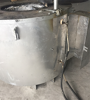 電磁感應熔鋁爐1 電磁感應熔鋁爐1